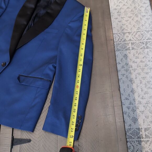 Ryan Seacrest Distinction Blue Tuxedo with Black Satin Lapel Sz 38S - Picture 15 of 15